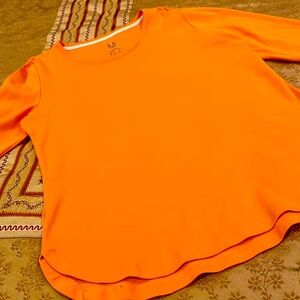 NWOT Isaac Mizrahi top, gold, 100% Pima cotton, machine washable, M